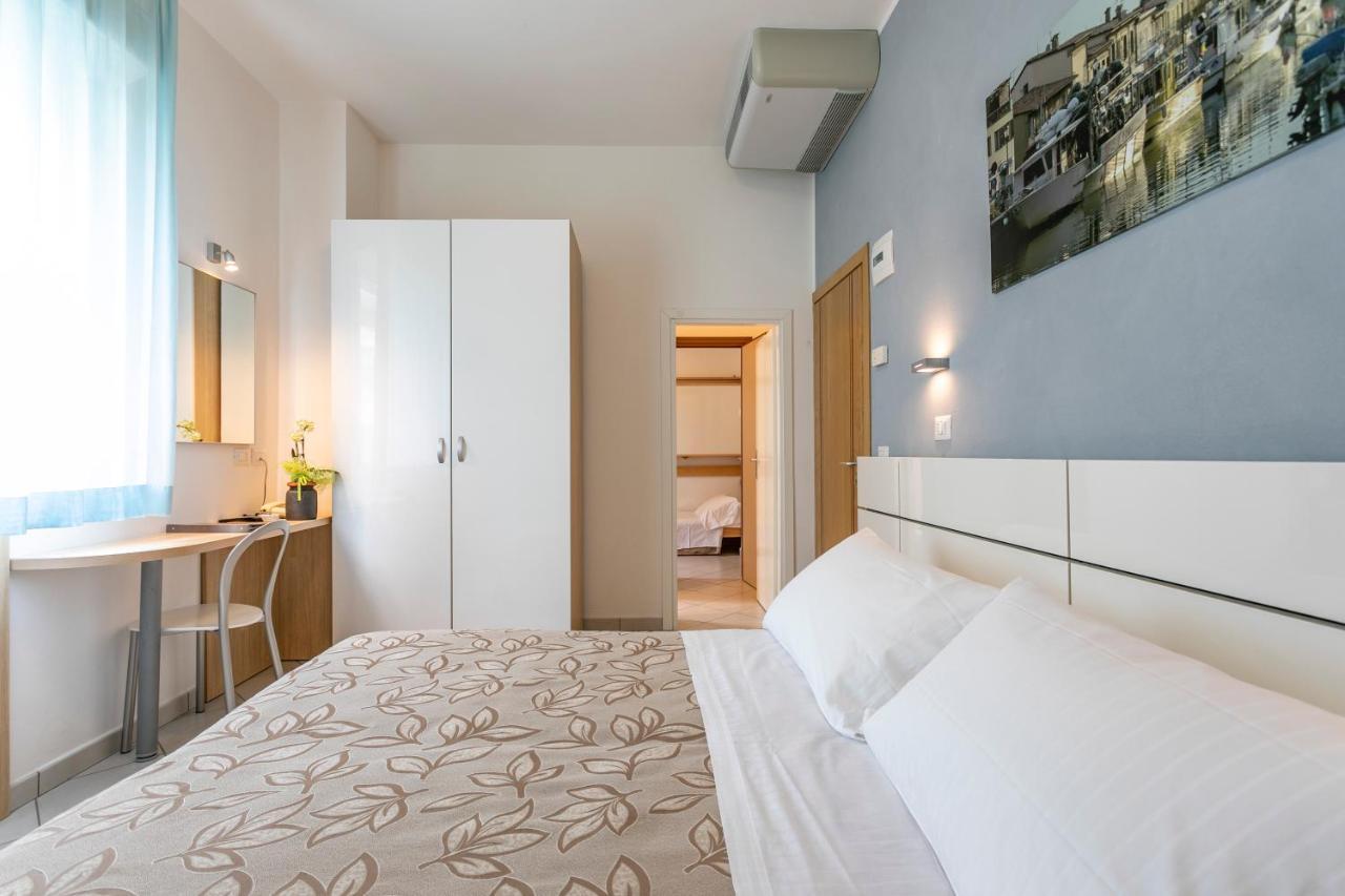 Hotel Baya - In Centro, Sul Mare Milano Marittima Buitenkant foto