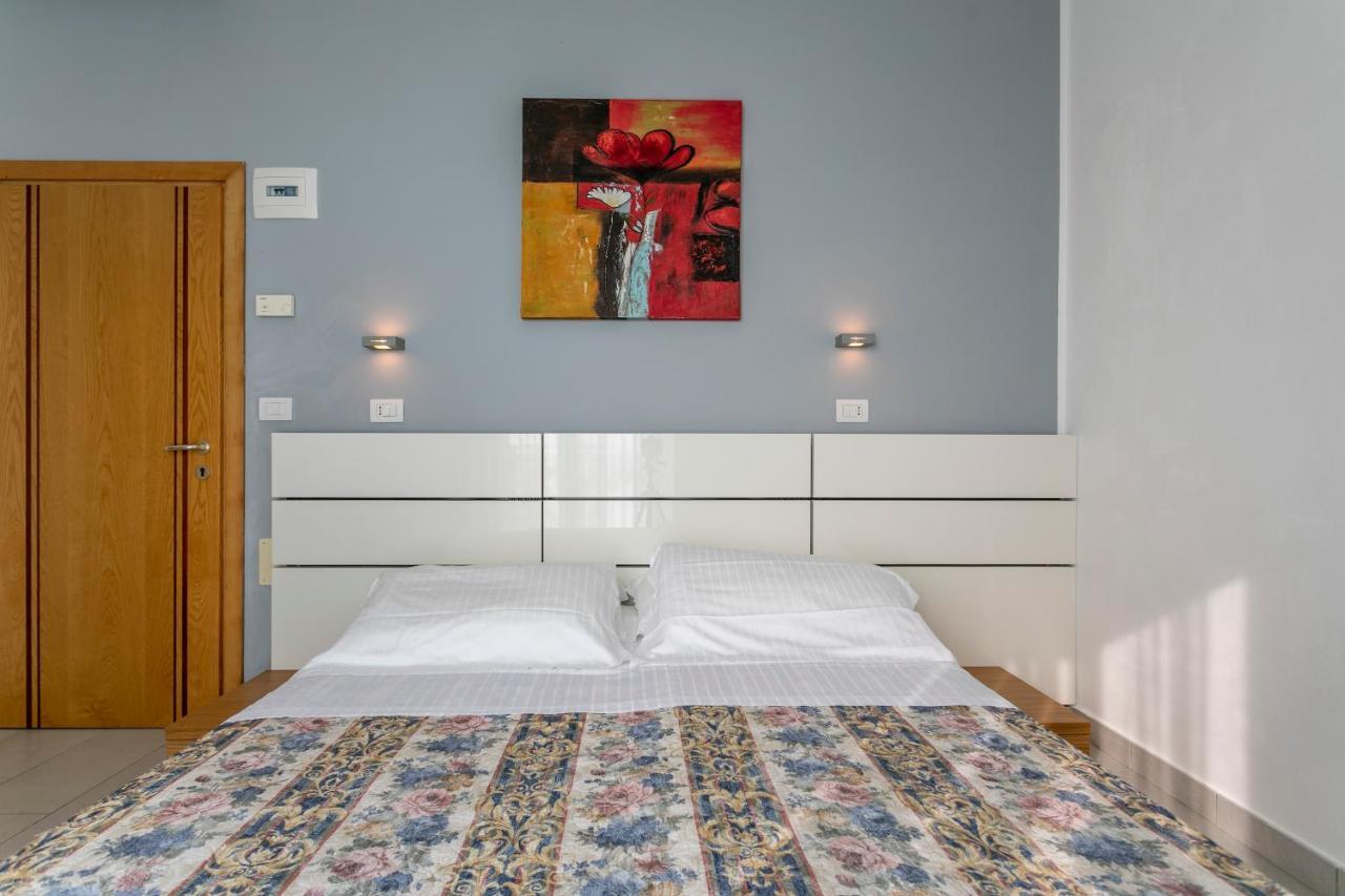 Hotel Baya - In Centro, Sul Mare Milano Marittima Buitenkant foto