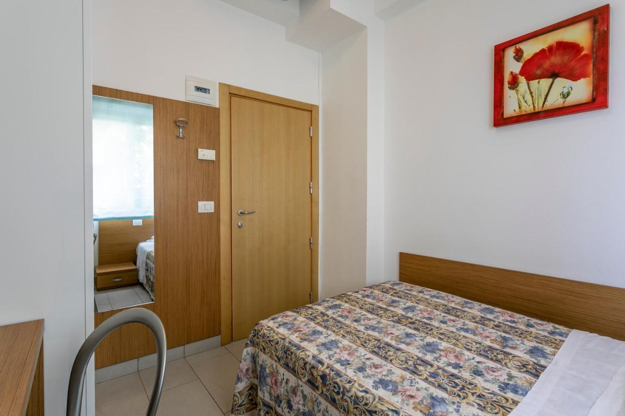 Hotel Baya - In Centro, Sul Mare Milano Marittima Buitenkant foto