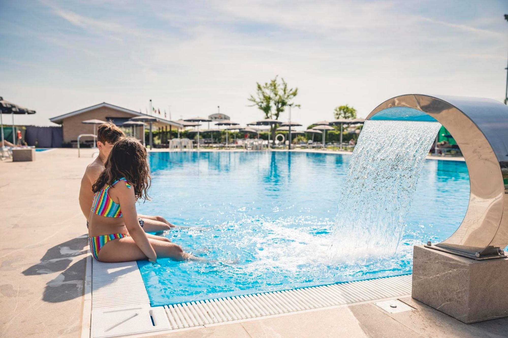 Hotel Baya - In Centro, Sul Mare Milano Marittima Buitenkant foto