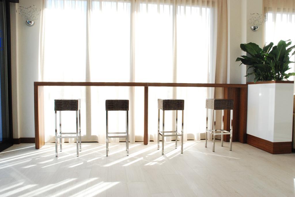 Hotel Baya - In Centro, Sul Mare Milano Marittima Buitenkant foto